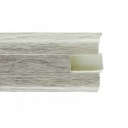 Плинтус с цетр.к.к. 822 Дуб Альба 58 мм 2,2 м ROYCE